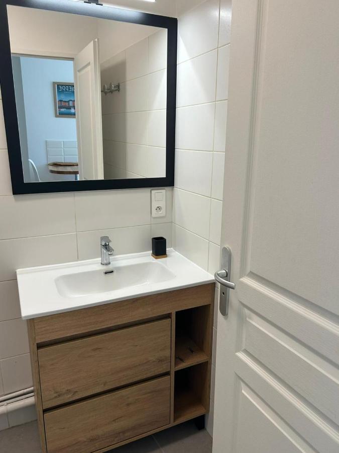 Les Voiles Apartment Dieppe Exterior foto